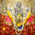 Sri Sannidhanam visited the Poornapushkalamba Sameta Hariharaputra Kshetram and inaugurated the Adi Shankara Nilayam