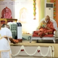 Guru Bhakta Ratnam Sri A Krishnamoorthy making an offering