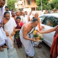 On April 26, Sri Sannidhanam visited the Pathashala run by Vedabrahmasri Jambunatha Ghanapatigal (Perur)