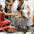 On April 26, Sri Sannidhanam visited the Pathashala run by Vedabrahmasri Jambunatha Ghanapatigal (Perur)