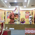 Sri Mahasannidhanam performing the nightly Sri Sharada Chandramoulishwara Puja