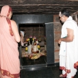 Sri Sannidhanam also went to Lakkapuram Puthur and had Darshan at the Lakshmi Narayanar temple there