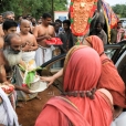 Jagadgurus gracing Paavoorchattiram enroute to Sundarapandiapuram