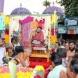 Jagadgurus receiving a traditional welcome in Kalady