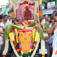 Jagadgurus receiving a traditional welcome in Kalady