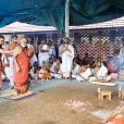 Jagadgurus gracing the Poornahuti of the Shatachandi Mahayaga