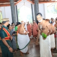 Sri Sannidhanam visiting the Manikkamangalam Katyayani temple
