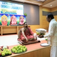 In the evening, Sri Sannidhanam graced the headquarters of the Karur Vysya Bank