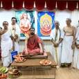 In the evening, Sri Sannidhanam graced the headquarters of the Lakshmi Vilas Bank at Karur
