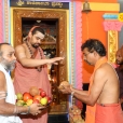 Sri Sannidhanam gracing the Sharada Bhajana Mandiram at Nagarakatte Road