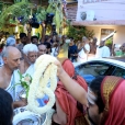 Sri Mahasannidhanam and Sri Sannidhanam arrived at the Agrahara of Krishnarayapuram to a devout welcome