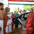 Sri Sannidhanam then proceeded to the Bhadra Sundari Ashramam in Chattrapatti