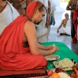 Sri Sannidhanam then proceeded to the Bhadra Sundari Ashramam in Chattrapatti