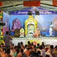 Sri Mahasannidhanam performing the nightly Sharada Chandramoulishwara Puja