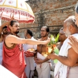 Poorna Kumbha Swagatam to Sri Sannidhanam at the entrance of Sri Kashi Vishwanathar temple in Thimmachipuram