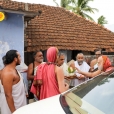 The Jagadgurus visiting the Dharma Shasta temple at Kariyamanikkapuram