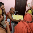 The Jagadgurus then graced the premises of the Satsangha Bhavanam named Narasimha Sadanam, for which Sri Mahasannidhanam had laid the foundation during the 2012 Vijaya Yatra