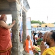 Jagadgurus at the Gomati Ambal Sameta Agneeshwarar temple in Melnattham
