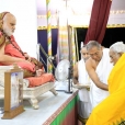Guru Bhakta Mani Sri PR Subrahmaneya Rajha being honored