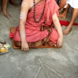 Sri Sannidhanam performing worship at Dhanushkodi