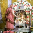Sri Mahasannidhanam performed the Sharada Chandramoulishwara Puja at the end of the Southern corridor of the third Praakaara of the Sri Ramanathaswamy Temple
