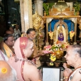 Sri Sannidhanam then had Darshan at the Kannika Parameshwari temple located in the Bazaar Street