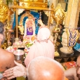 Sri Sannidhanam then had Darshan at the Kannika Parameshwari temple located in the Bazaar Street