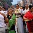 The Jagadgurus arrived at the famous temple town of Srirangam to a rapturous welcome by devotees