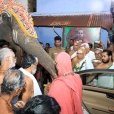 The Jagadgurus were received at the entrance of the Rajagopala Swamy temple in the Agrahara of Sundarapandiapuram