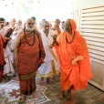 The Ubhaya Jagadgurus then graced the Bharati Tirtha Vidyarthi VilasaH building, built around the 22 year-old banyan tree that had been planted by Sri Mahasannidhanam during His Vijaya Yatra in 1995