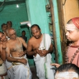 Sri Sannidhanam visited the century old temple of Vishalakshi Sameta Kashi Vishweshwara Swamy temple at Mullipallam
