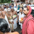 Sri Sannidhanam gracing the Vinayaka Nagar Agrahara and having Darshan at the Mahaganapati temple