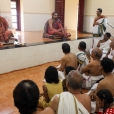 Jagadgurus giving Darshan before departure at the Sringeri Shankara Math