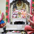 Sri Sannidhanam performing the nightly Sri Sharada Chandramoulishwara Puja