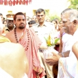 Thereafter Sri Sannidhanam visited the town of Kunnuvarankottai, the birthplace of Jagadguru Sri Sacchidananda Bharati, the 25th Acharya of the Peetham