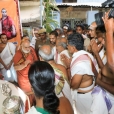 The Ubhaya Jagadgurus arrived at Vathirairuppu in the evening of April 14, 2017 to a devout welcome